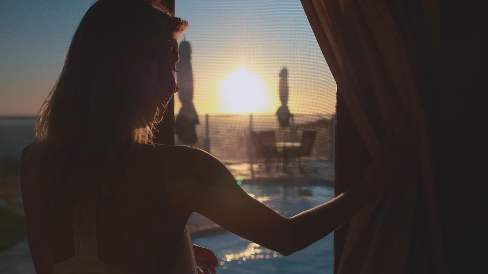 Gün batımında premium otel atmosferi